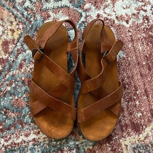 Chaco Brown Leather Sandals with Crisscross Straps
